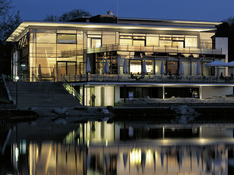 Sicht vom See aus Neubau Haus am Stadtsee 